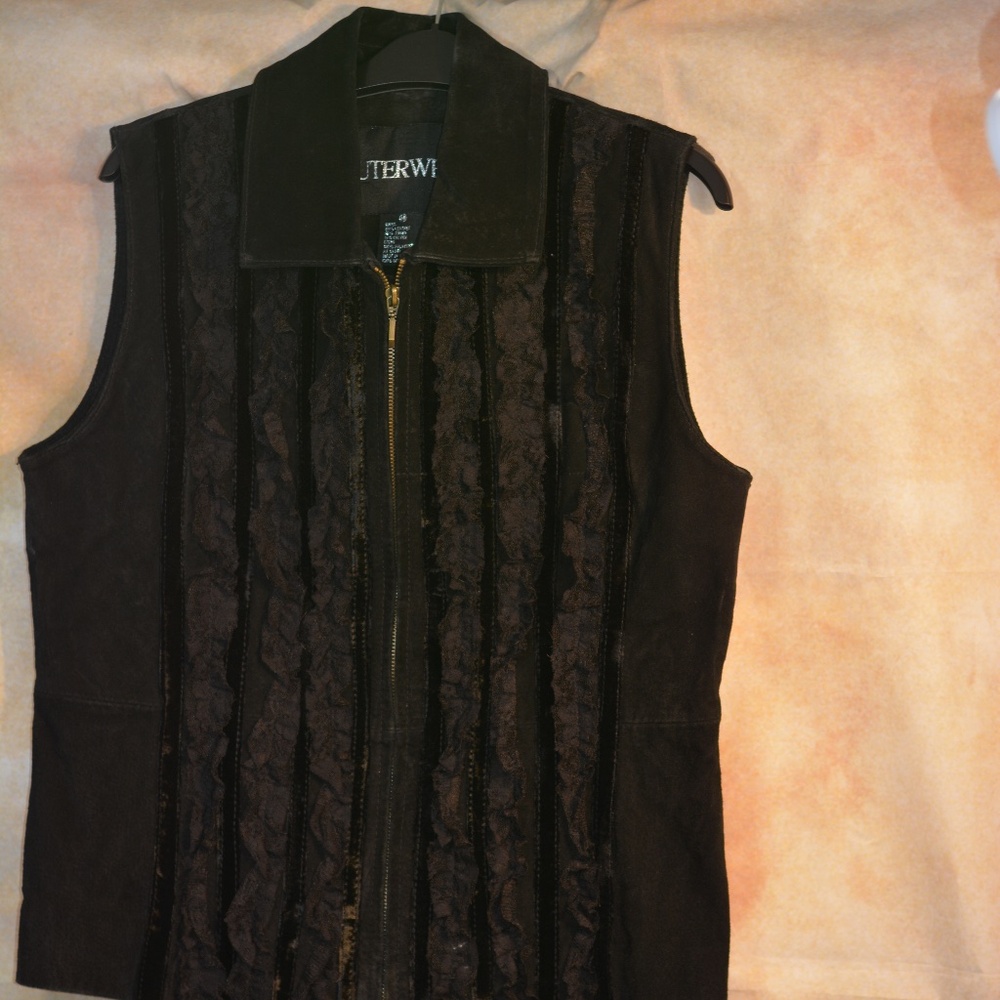 Suede Leather and Lace Vest Black SZ M by Outerwear